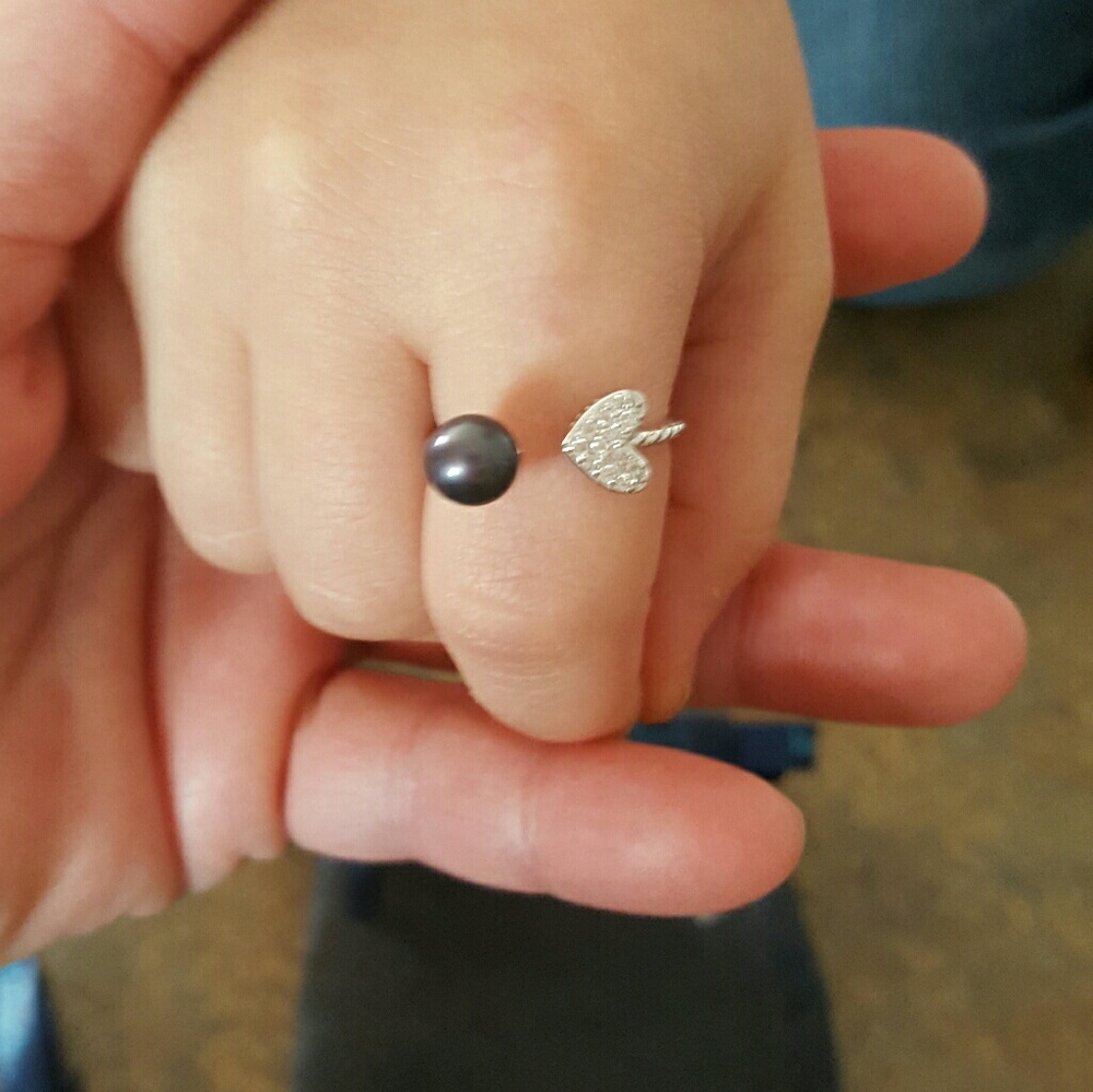 Vantel Pearl ring
